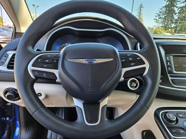 Photo of 2016 Vivid Blue Pearlcoat Chrysler 200