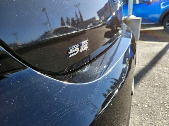 Photo of 2019 Phantom Black Hyundai ELANTRA