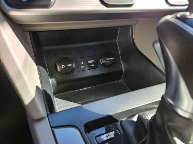 Photo of 2019 Phantom Black Hyundai ELANTRA
