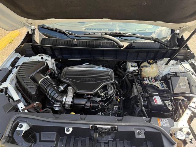 Photo of 2019 Summit White GMC Acadia