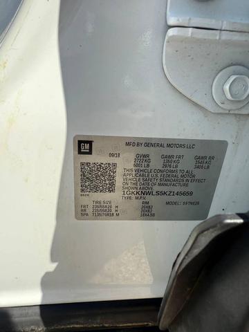 Photo of 2019 Summit White GMC Acadia