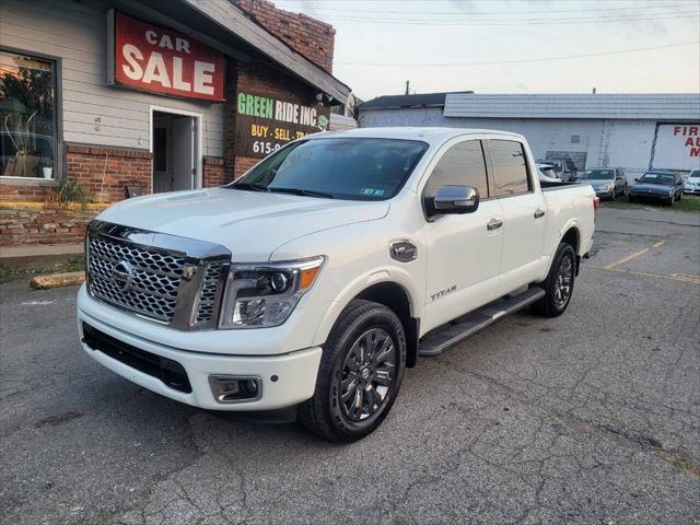 2017 Nissan Titan