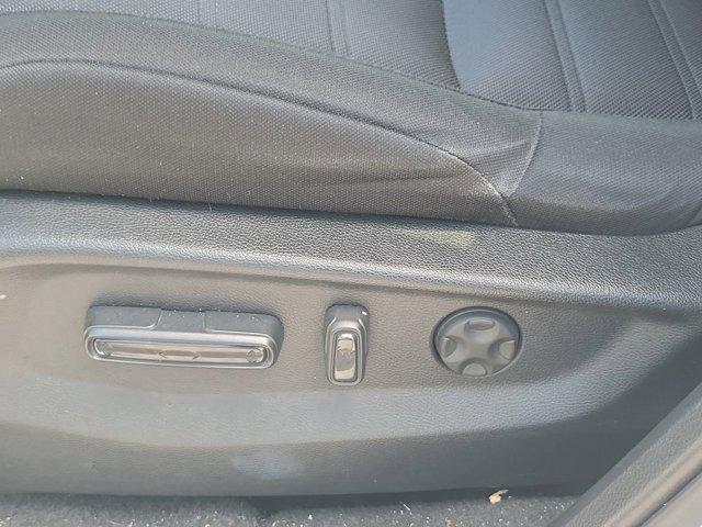 Photo of 2020 White Honda CR-V