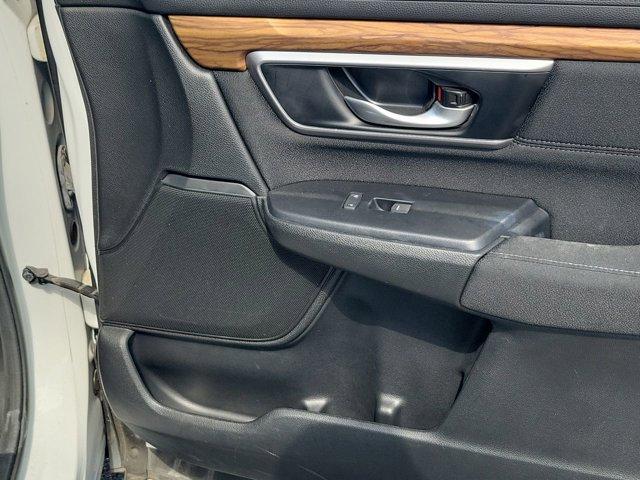 Photo of 2020 White Honda CR-V