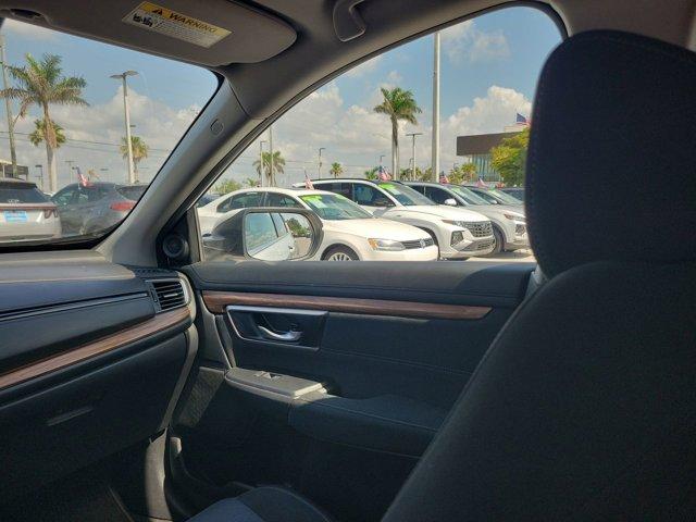 Photo of 2020 White Honda CR-V