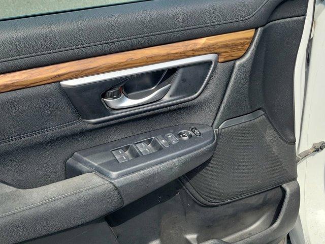 Photo of 2020 White Honda CR-V