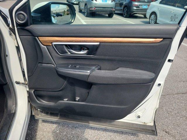 Photo of 2020 White Honda CR-V