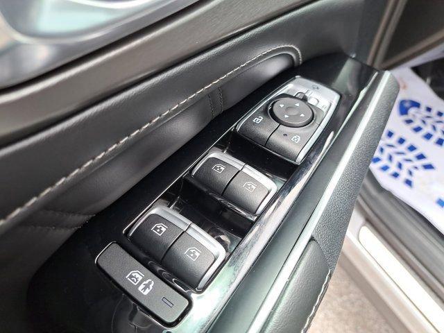 Photo of 2023 Wolf Gray Kia Sorento