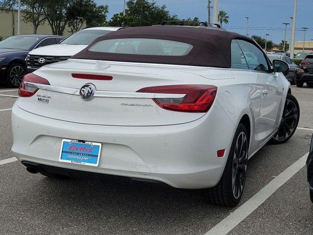 Photo of 2018 Summit White Buick Cascada