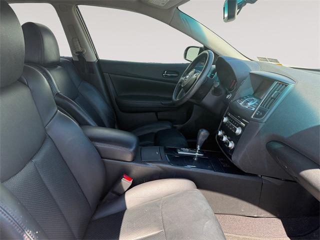 Photo of 2014 Brilliant Silver Metallic Nissan Maxima