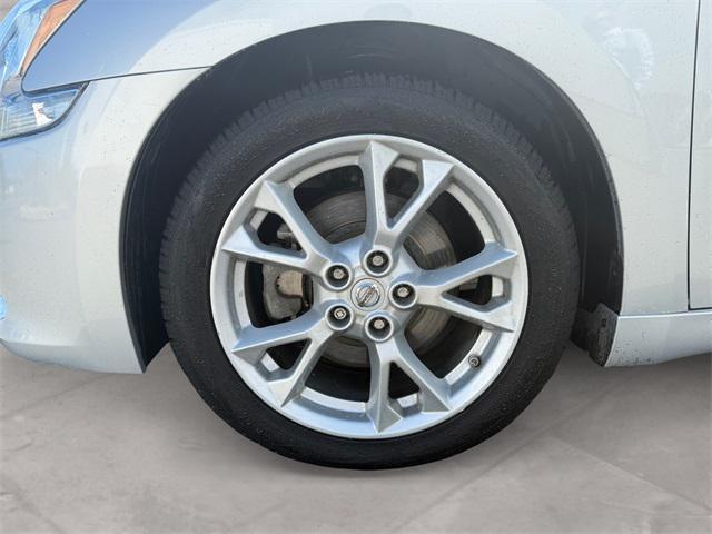 Photo of 2014 Brilliant Silver Metallic Nissan Maxima