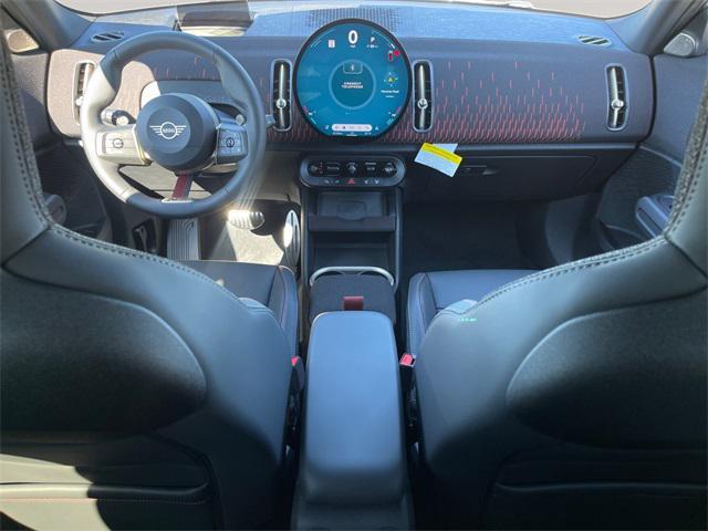 Photo of 2026 White MINI Countryman