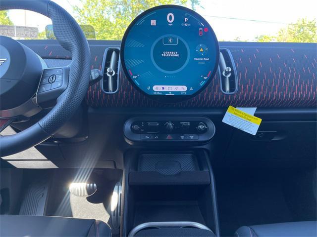 Photo of 2026 White MINI Countryman