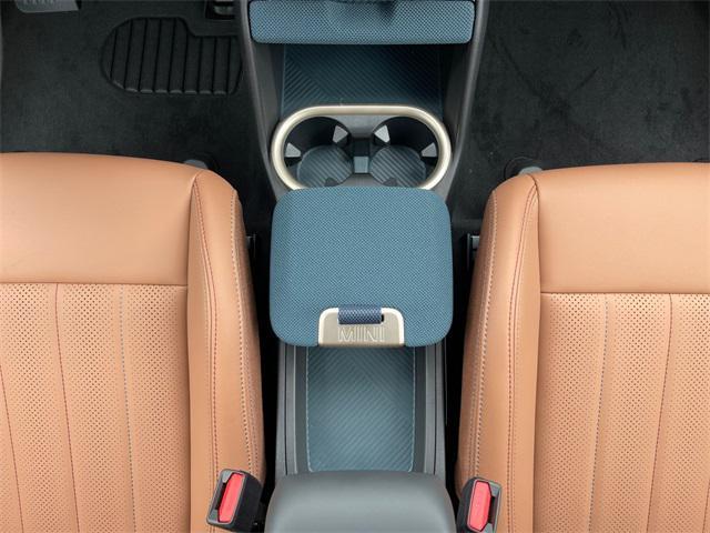 Photo of 2025 Slate Blue Metallic MINI Countryman