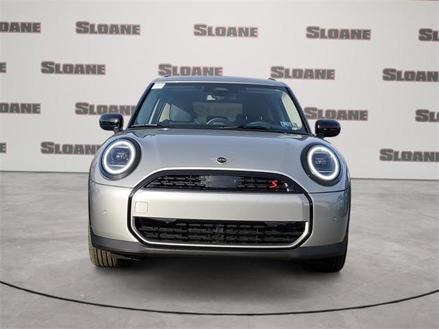 Photo of 2025 Silver MINI Hardtop
