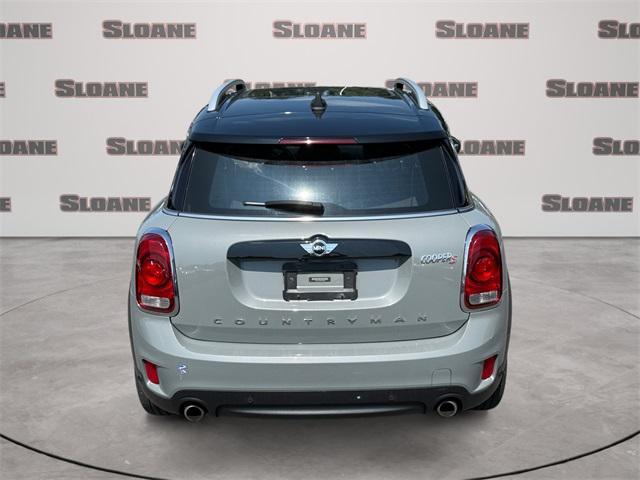 Photo of 2017 Gray Metallic MINI Countryman