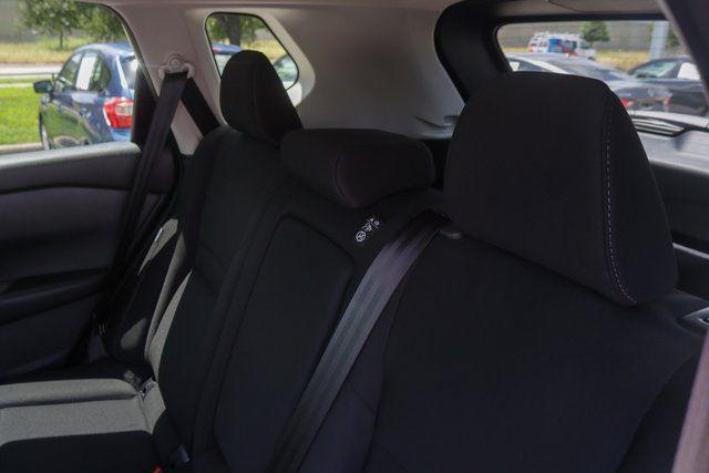 Photo of 2025 Glacier White Nissan Rogue