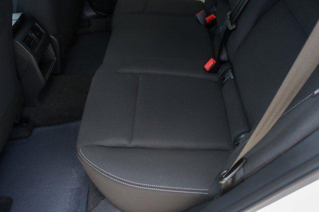 Photo of 2025 Glacier White Nissan Rogue