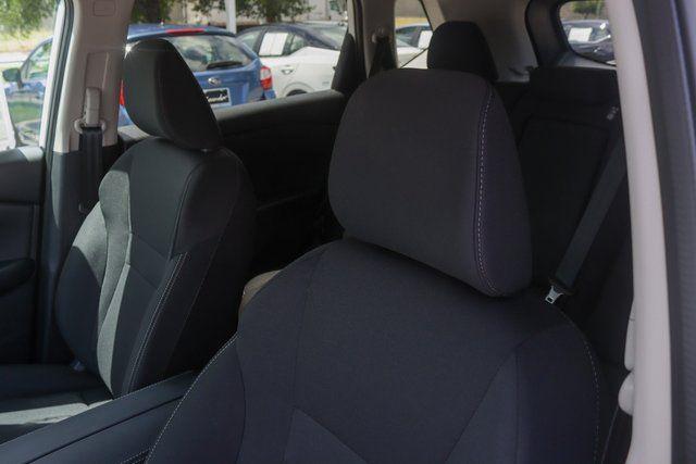 Photo of 2025 Glacier White Nissan Rogue