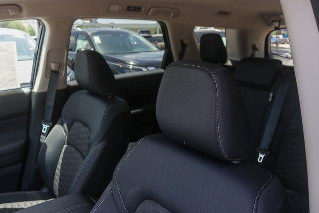 Photo of 2025 Super Black Nissan Pathfinder