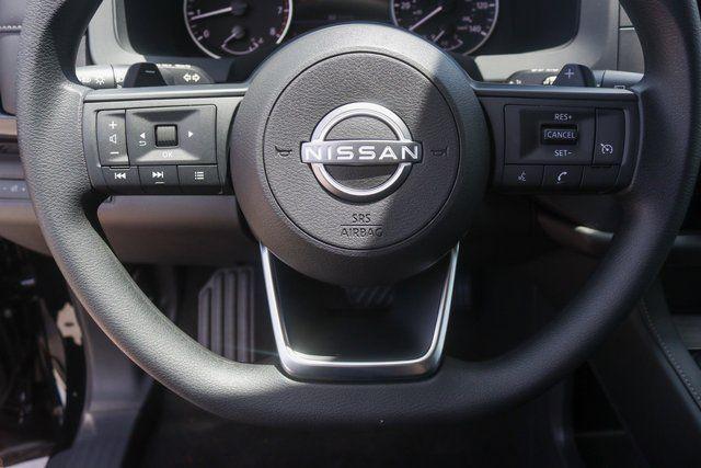 Photo of 2025 Super Black Nissan Pathfinder