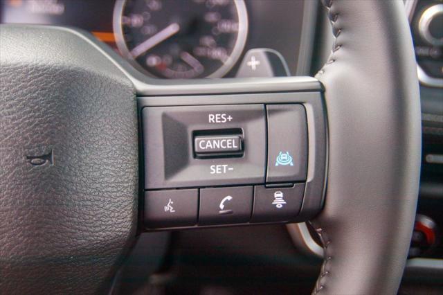 Photo of 2025 Everest White Pearl Nissan Rogue