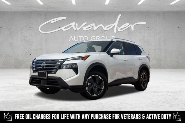 Photo of 2025 Everest White Pearl Nissan Rogue