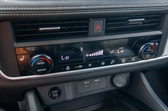 Photo of 2025 Everest White Pearl Nissan Rogue