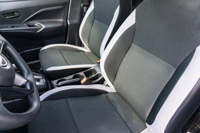 Photo of 2025 Gun Metallic Nissan Versa