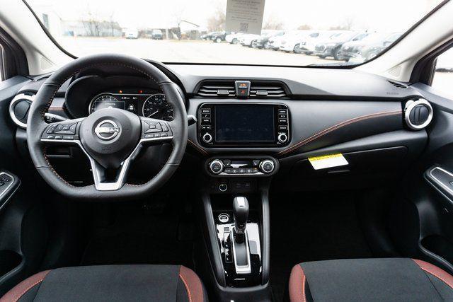 Photo of 2025 Super Black Metallic Nissan Versa
