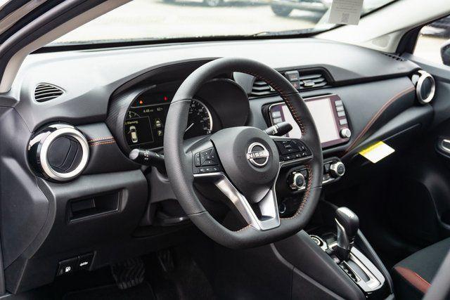 Photo of 2025 Super Black Metallic Nissan Versa