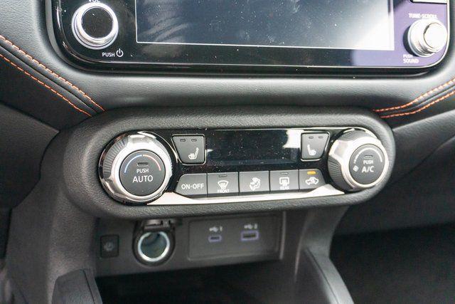 Photo of 2025 Super Black Metallic Nissan Versa
