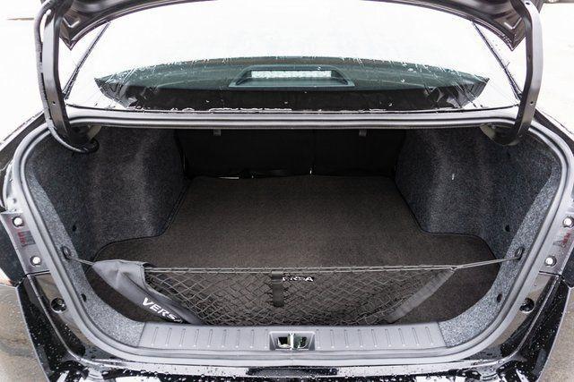 Photo of 2025 Super Black Metallic Nissan Versa