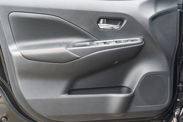 Photo of 2025 Super Black Metallic Nissan Versa