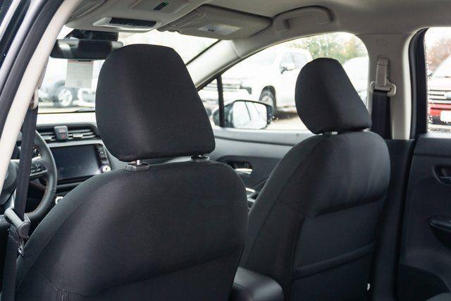 Photo of 2025 Super Black Metallic Nissan Versa