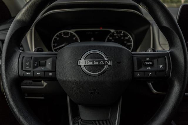 Photo of 2025 Everest White Pearl Nissan Rogue