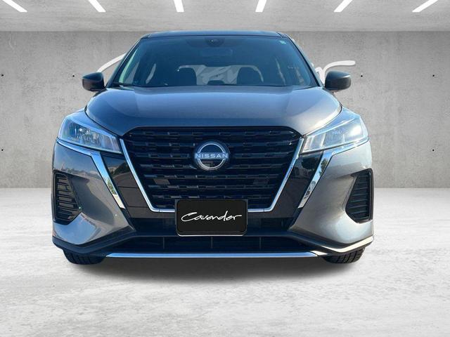 Photo of 2022 Gun Metallic Nissan Kicks