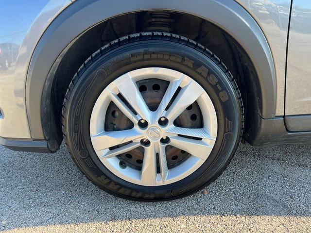 Photo of 2022 Gun Metallic Nissan Kicks