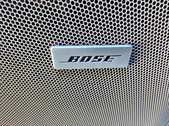 Photo of 2023 Blue GMC Yukon XL