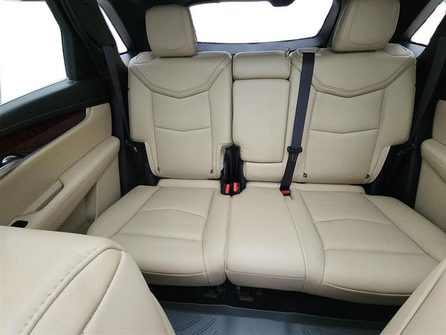 Photo of 2019 SILVER Cadillac XT5
