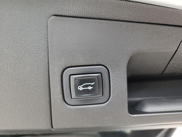 Photo of 2019 SILVER Cadillac XT5