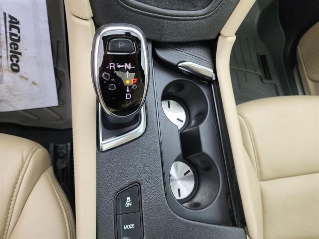 Photo of 2019 SILVER Cadillac XT5