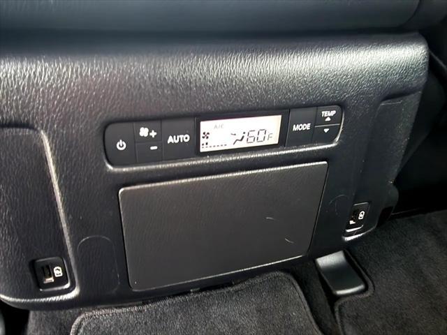 Photo of 2024 Gray INFINITI QX80