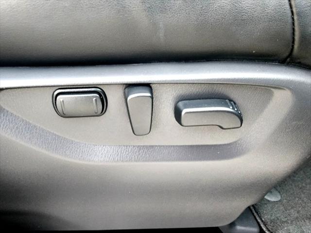 Photo of 2024 Gray INFINITI QX80