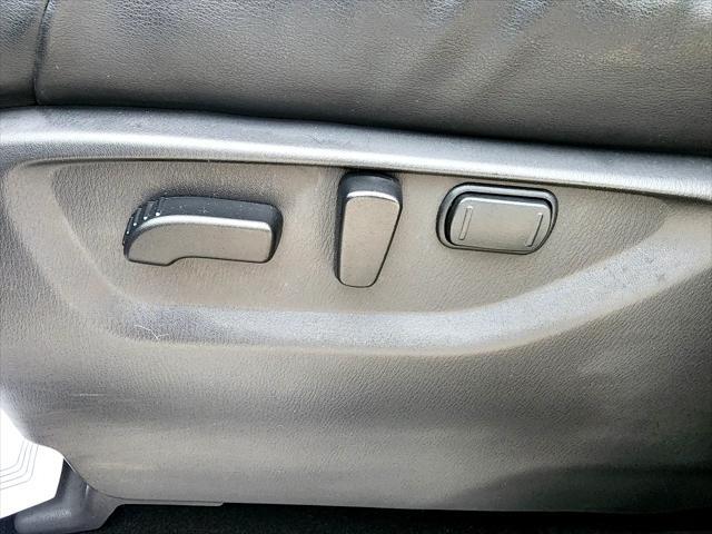 Photo of 2024 Gray INFINITI QX80