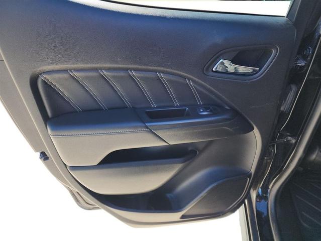 Photo of 2021 BLACK GMC Canyon
