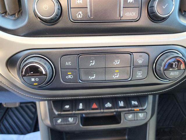 Photo of 2021 BLACK GMC Canyon