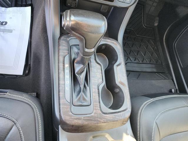 Photo of 2021 BLACK GMC Canyon