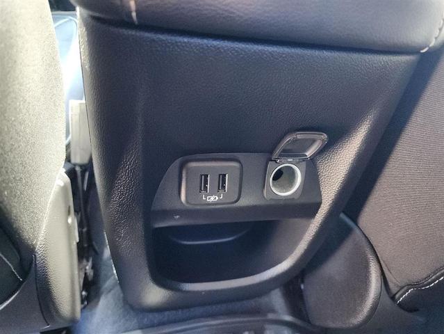 Photo of 2021 BLACK GMC Canyon