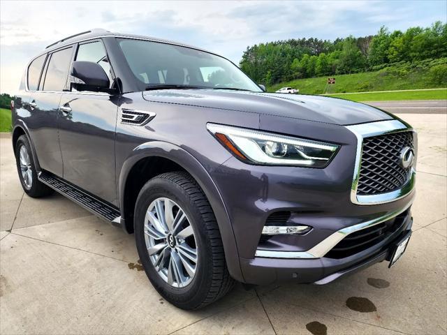 Photo of 2024 Gray INFINITI QX80